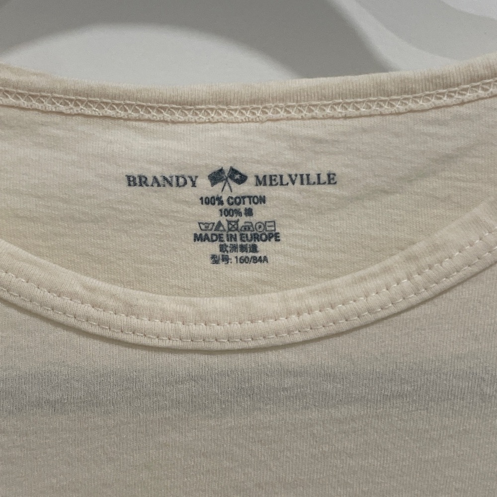 Brandy Melville Cream Short Sleeve Tee